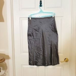 Vince Midi Green Skirt size Small